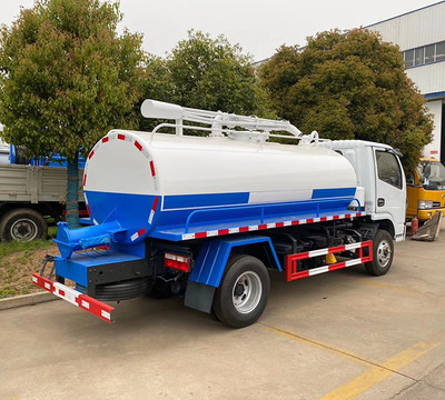 5立方吸糞車選購(gòu)指南 為什么山東宏正值得信賴？